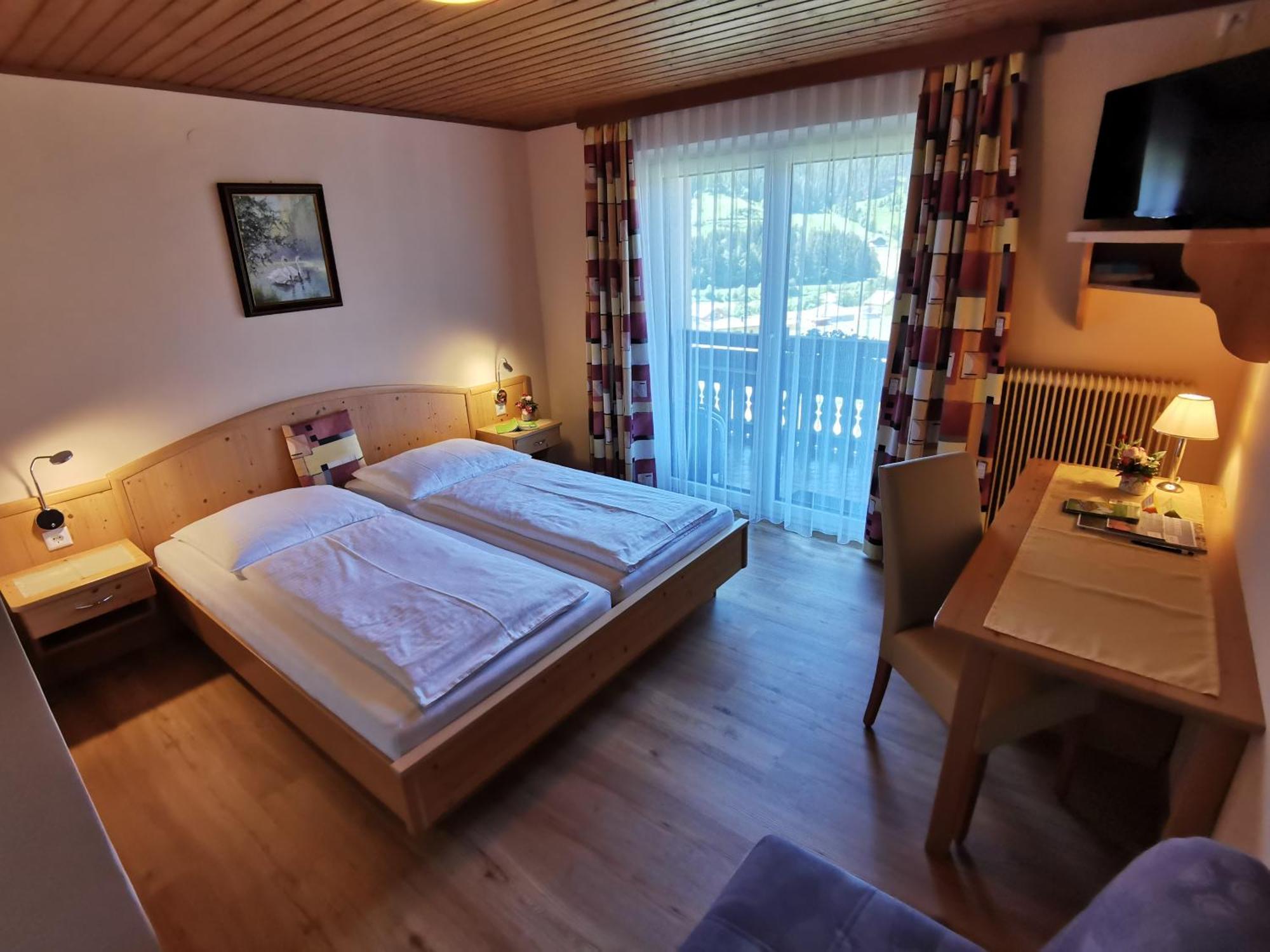 Pension & Ferienwohnung Sonnleiten Gnesau Habitación foto
